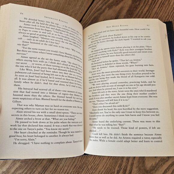 Bad Moon Rising by Sherrilyn Kenyon (2009, Hardcover) - Picture 2 of 5